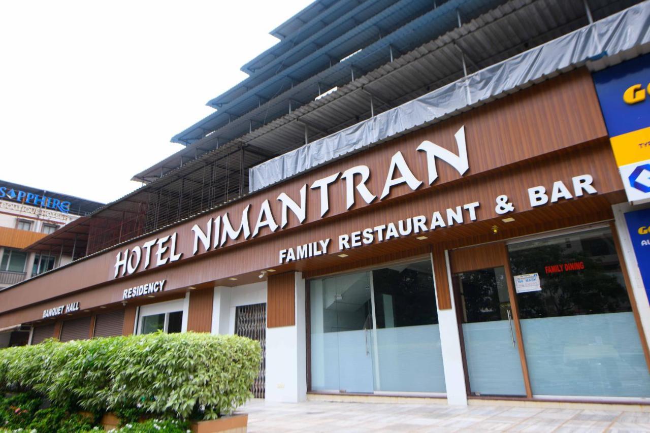 Hotel Nimantran à Navi Mumbai Extérieur photo